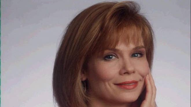 Julia Barr AP Graphics bank.jpg